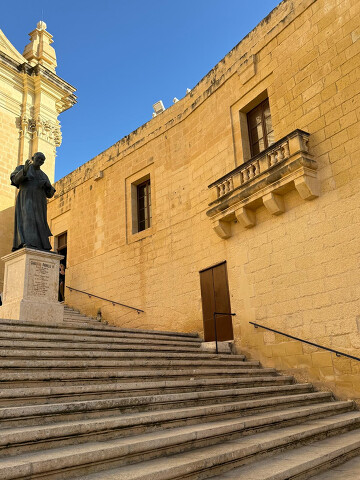 Luz 18